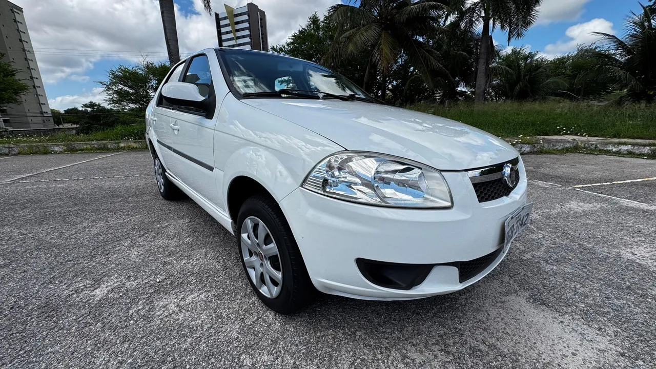FIAT SIENA 2015 Usados e Novos