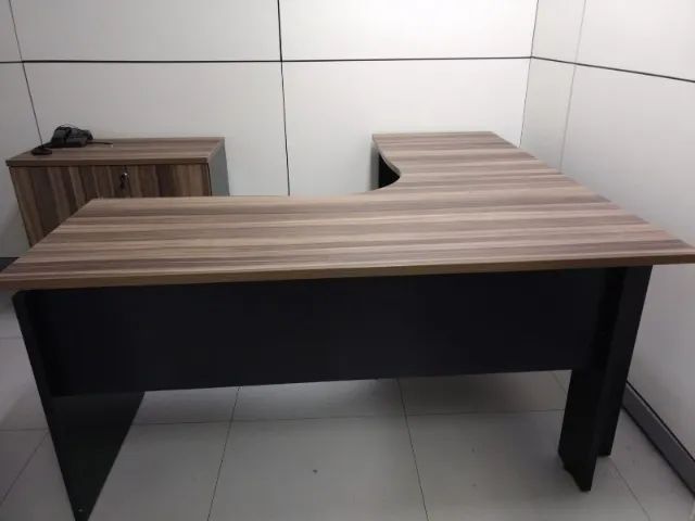 Mesa, escrivaninha, armário, móveis de escritório 