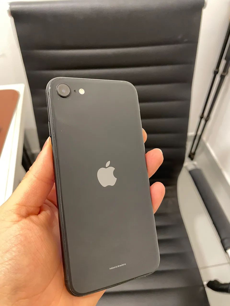 Iphone SE 2020 (Funciona por Assistive Touch)  - Foto 3