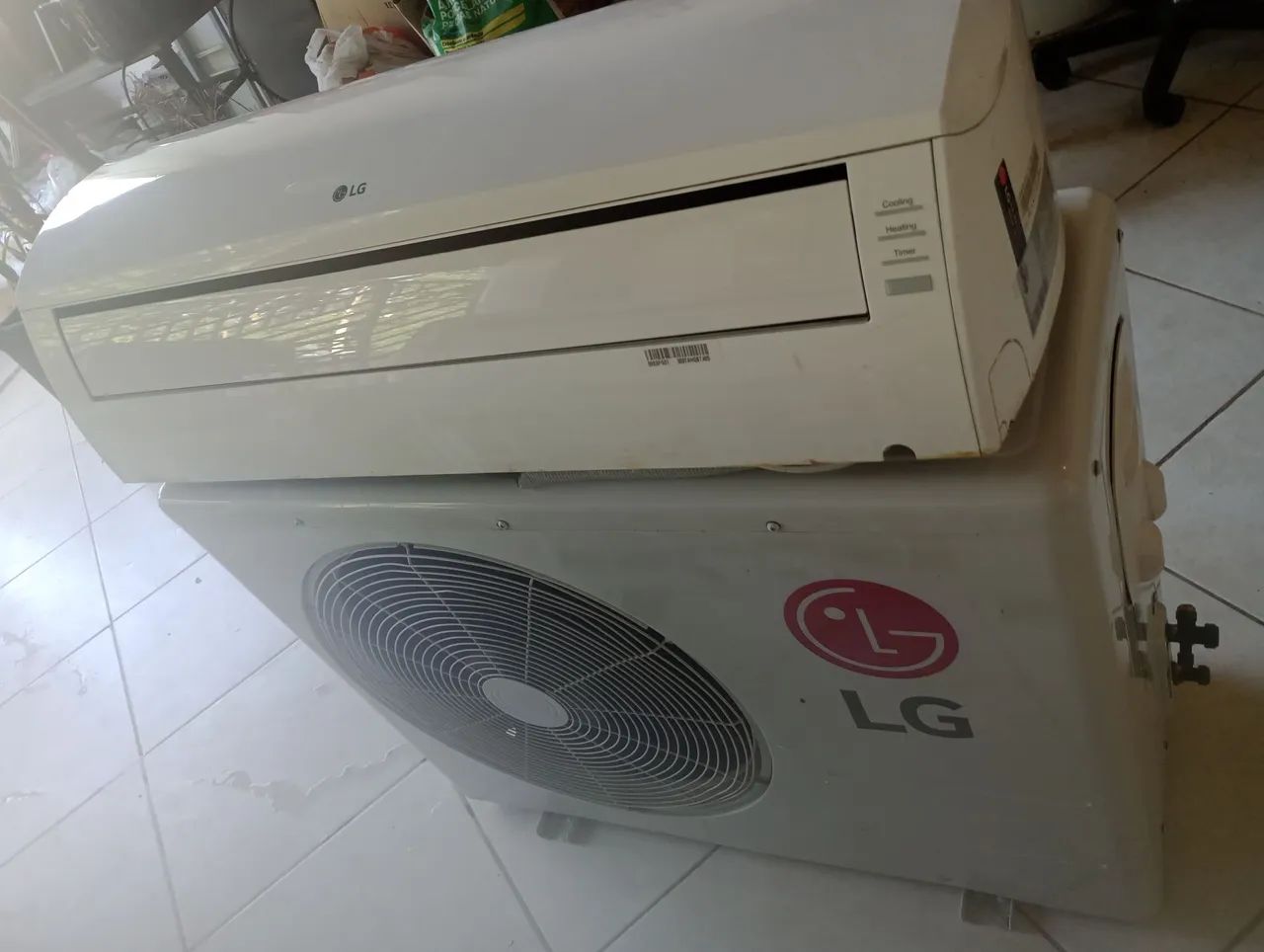 Ar Condicionado LG Split 18000 BTUs