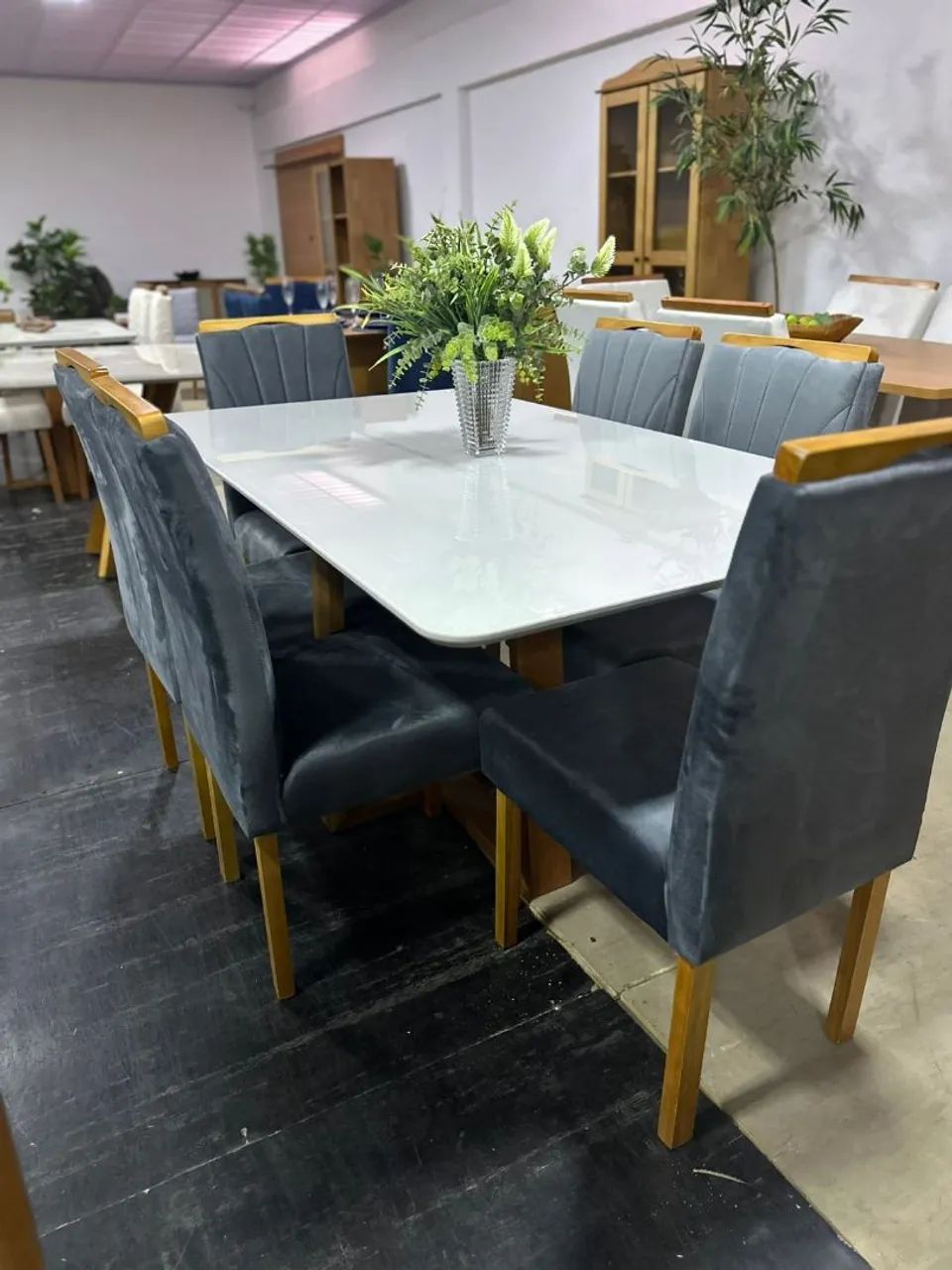 Mesa de Jantar com 6 cadeiras de Madeira*** Promoção 