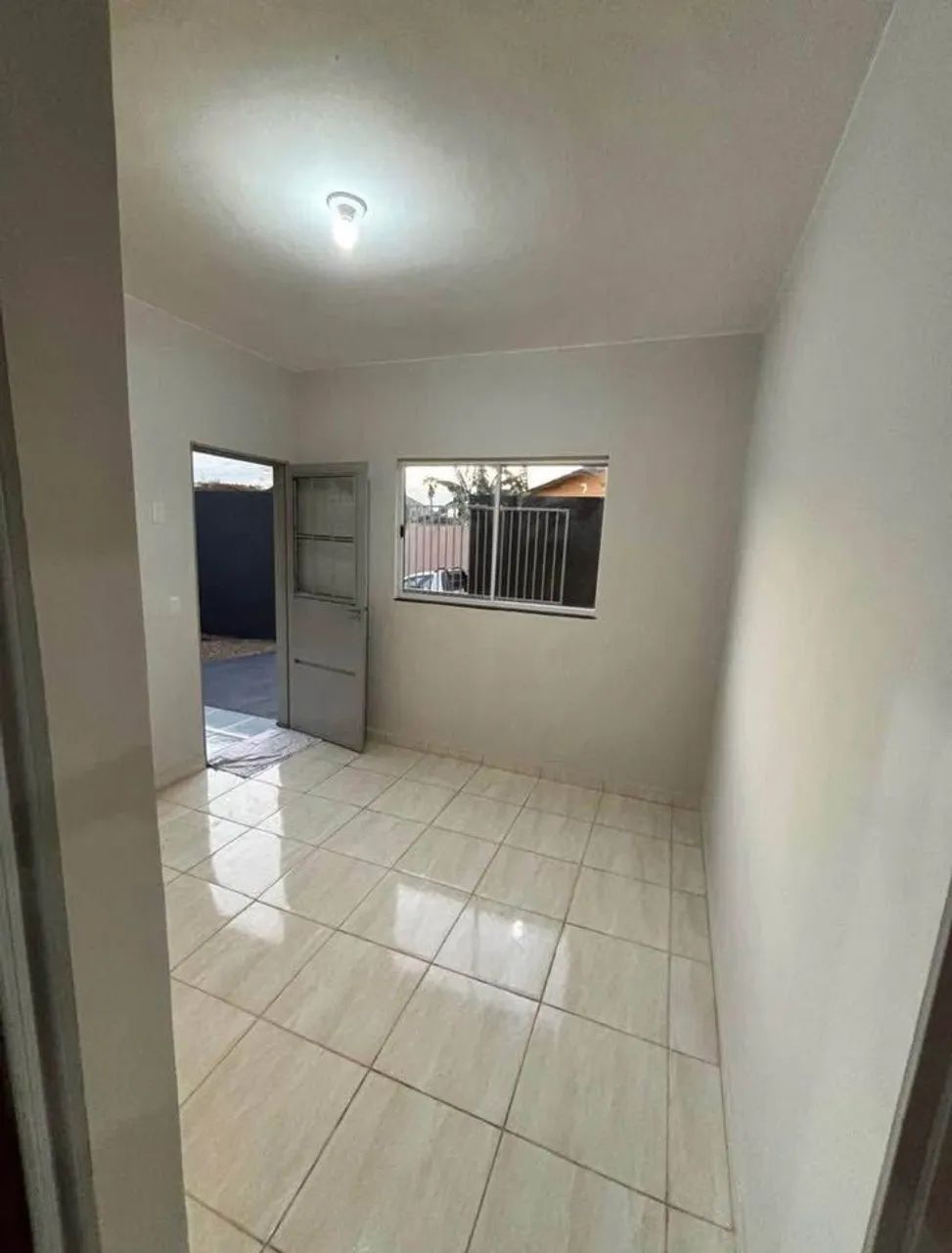 # CASA COM 2 QUANTOS 1 BANHEIRO  - Foto 5