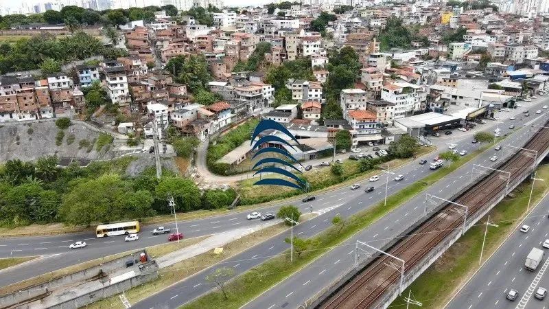 Galpão na Bonocô Localizado estrategicamente na Avenida Bonoco, oferece uma excelente opor - Foto 7