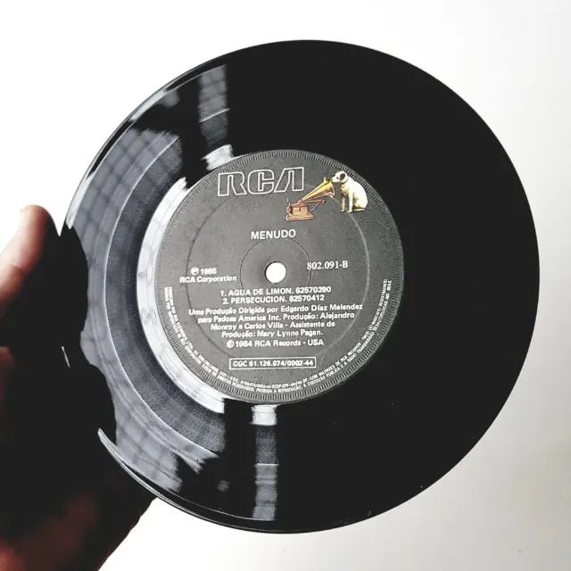 Disco Vinil Compacto - Menudo (Yo Sere Tu Bailarin) - 1985 (Sem Capa) - Foto 2
