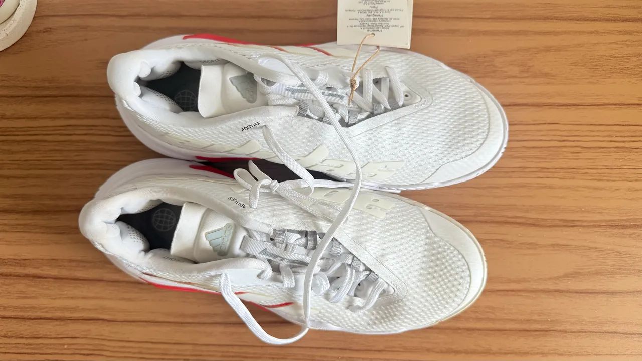 Adidas - Barricade W (nunca usado) - Calçados - Itapuã, Vila Velha