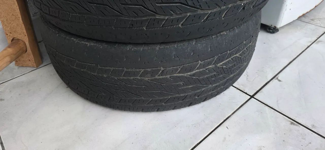 Pneu Continental 225/65 r17 - Foto 2