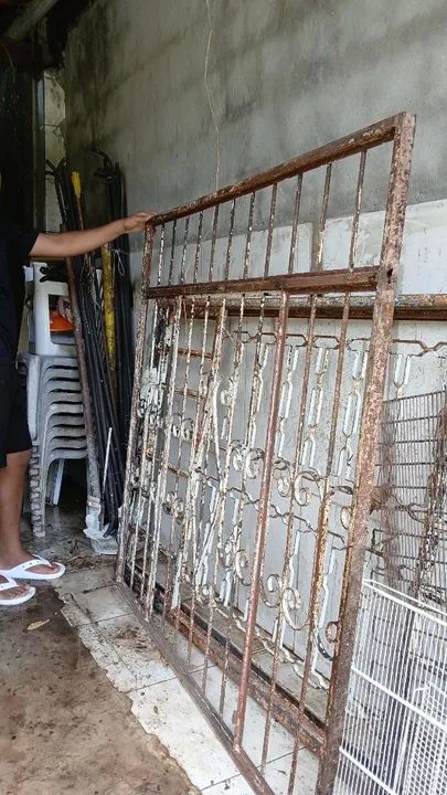 Janelas de ferro com grade - Foto 5