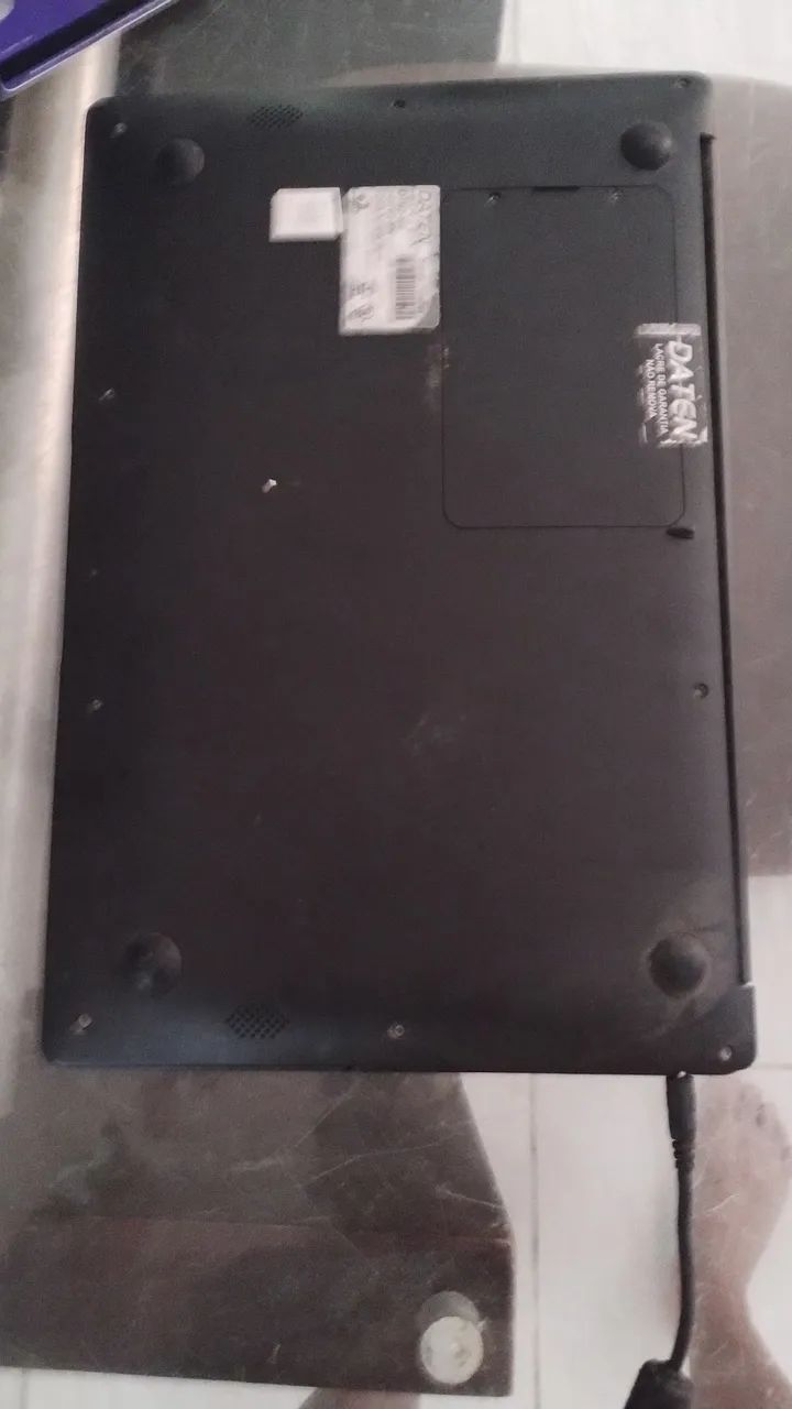 Vendo notebook 280$64385330613891125