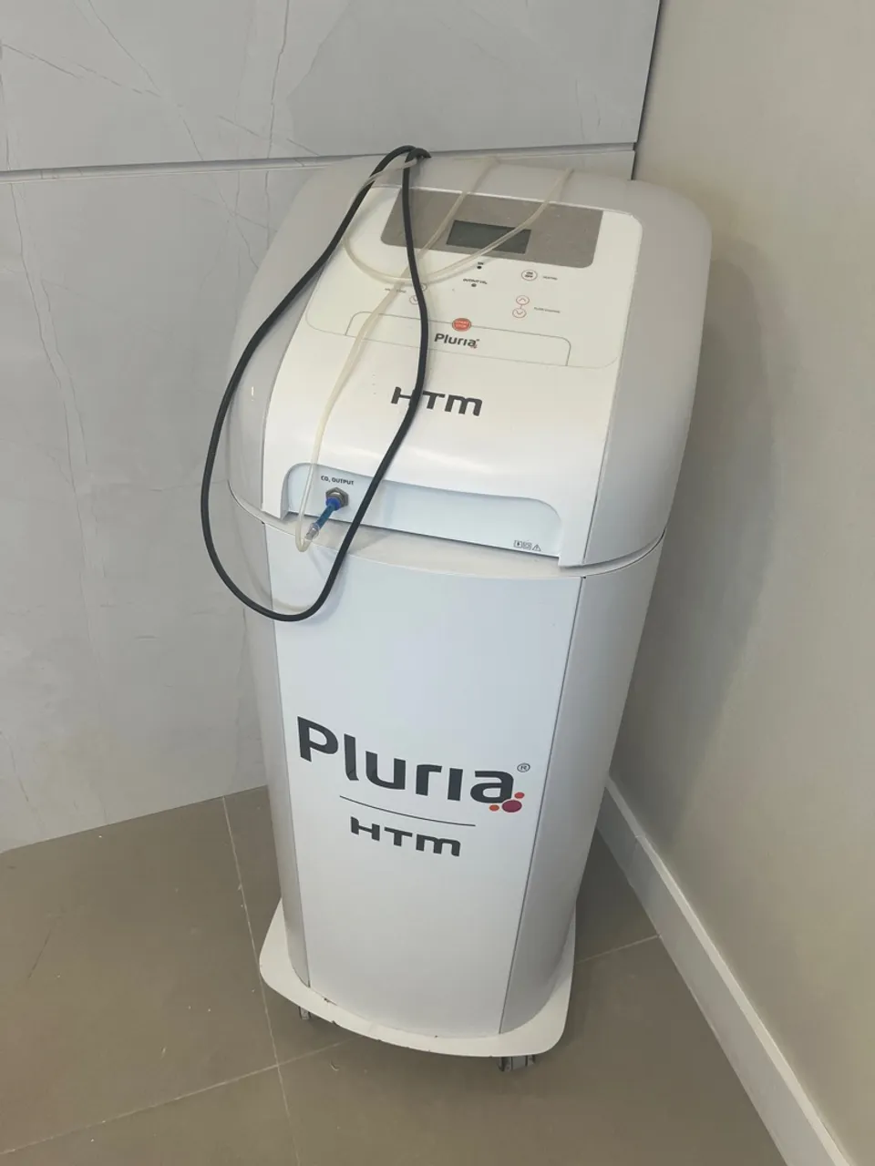 Aparelho Pluria HTM - Carboxterapia