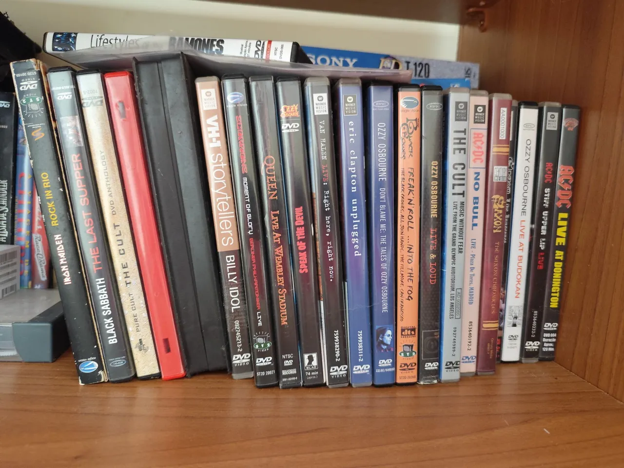 Coleção de DVDs de Rock e Metal - Vários Shows ao Vivo
