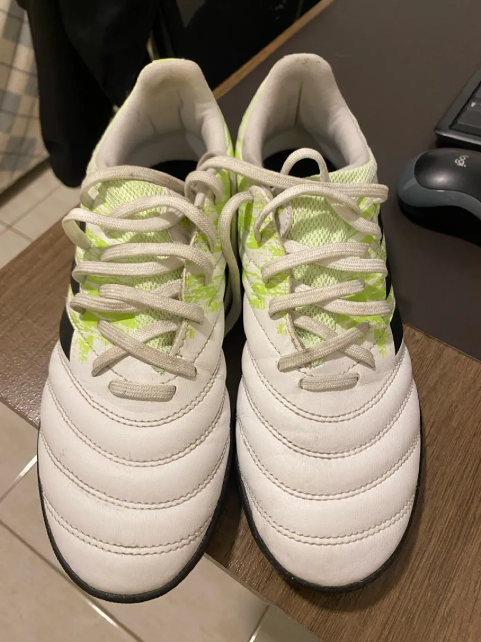 Chuteira Adidas Campo