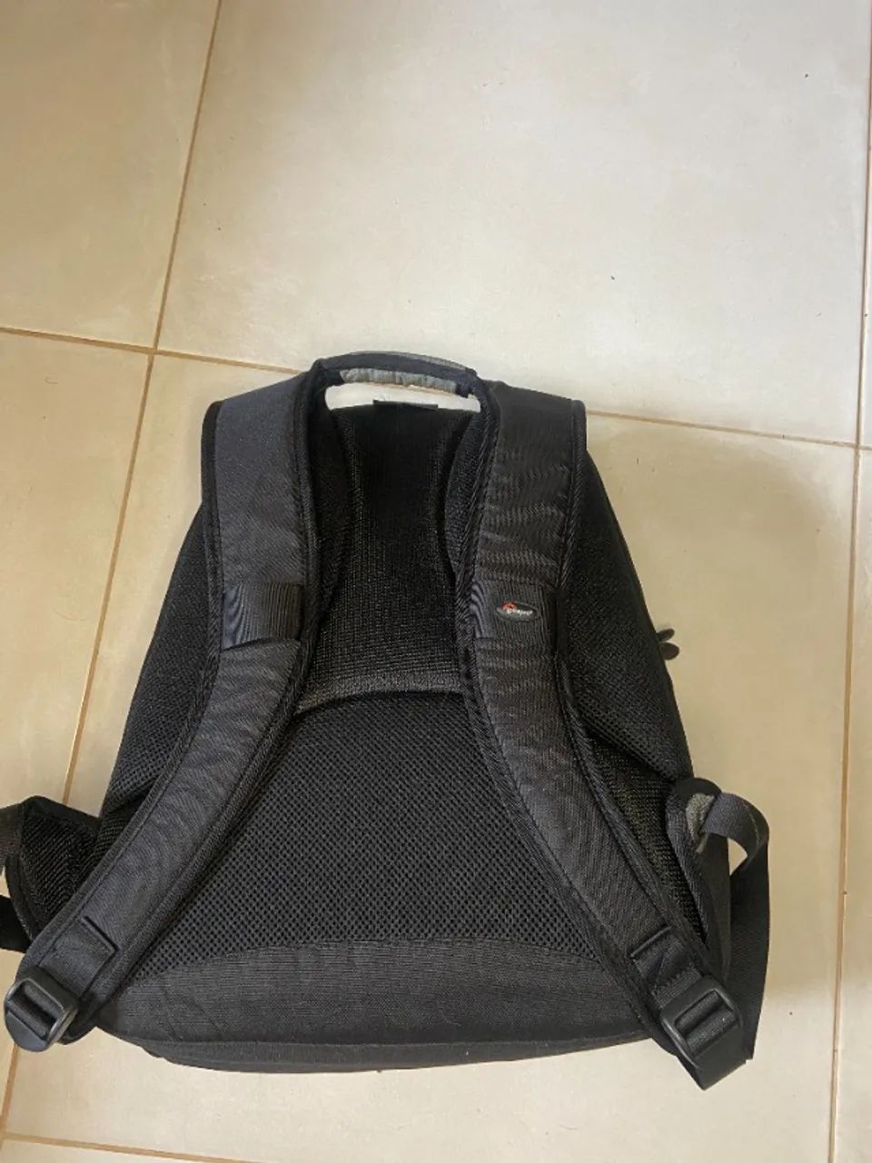 Mochila Lowepro CompuDaypack Para Câmeras, DSLR, Laptop, Lentes - Foto 2