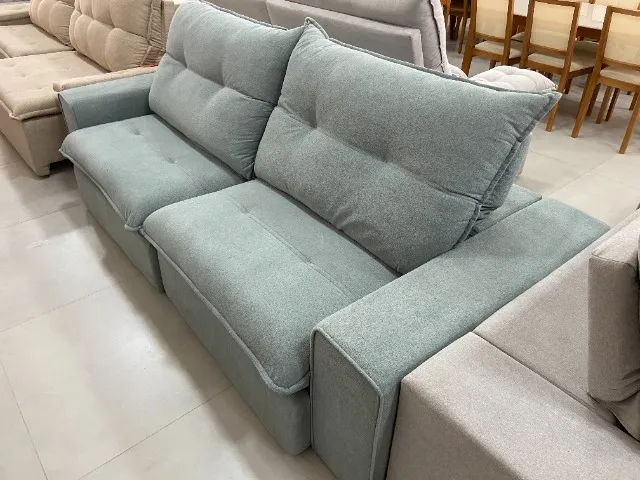 Sofá Retrátil e Reclinável 2,50m com Molas Ensacadas e Revestimento Bouclé Tiffany