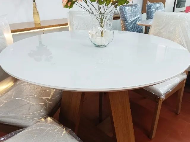 Mesa de Jantar Redonda Celeste c/ 04 Cadeiras Estofadas Milla 100%MDF. - Foto 5