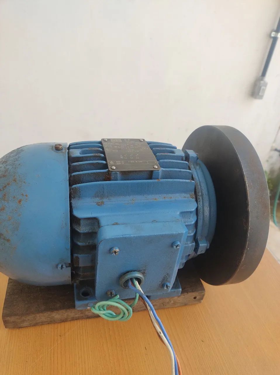 Motor trifásico 2 cv - Foto 2