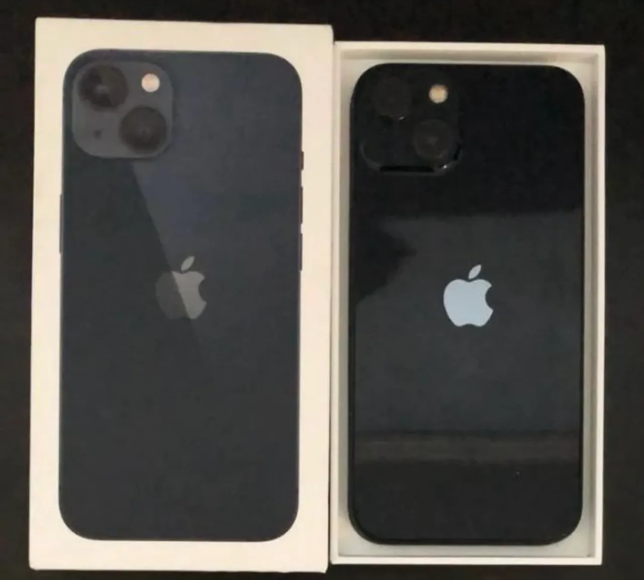 iPhone 13 - midnight