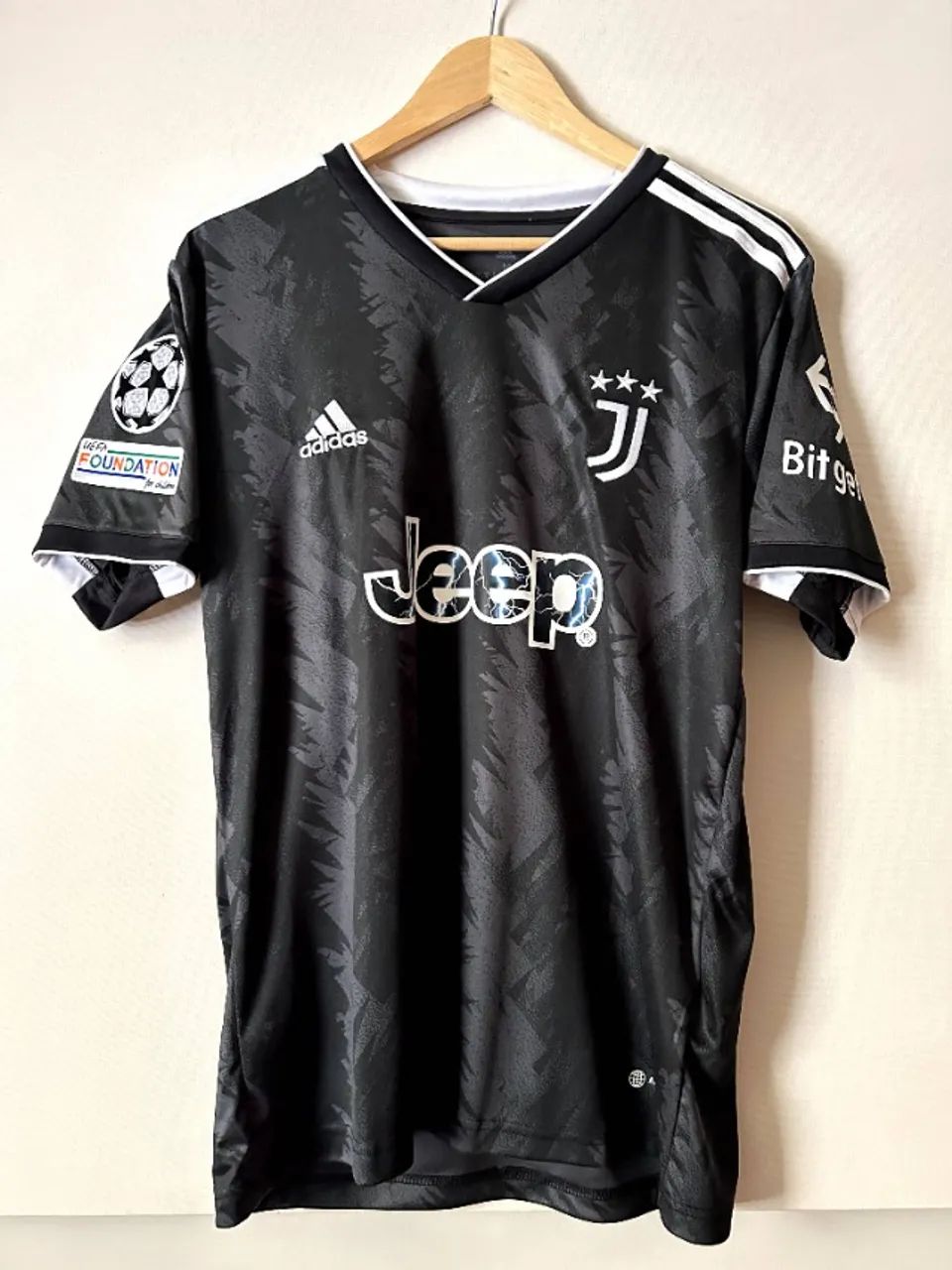 Camisa Juventus away 22-23 Di Maria - AUTOGRAFADA - Foto 2
