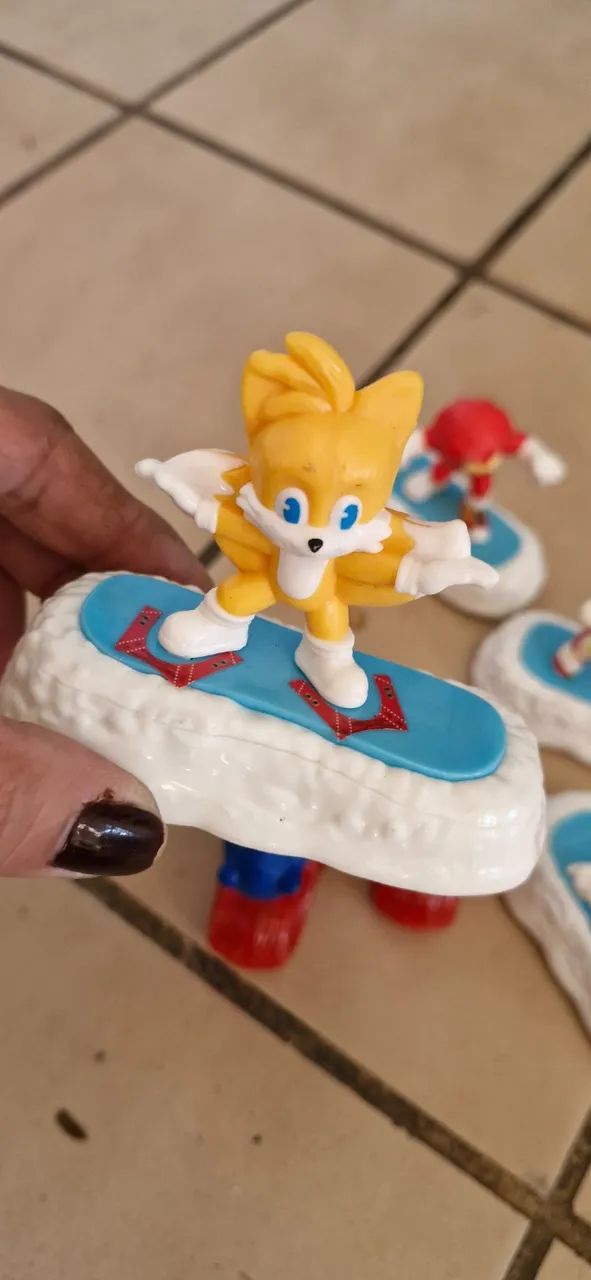 Sonic Personagens brinde mc donalds burger king valor unitario - Foto 4