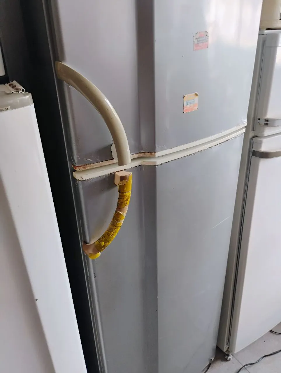 Geladeira Dako duplex