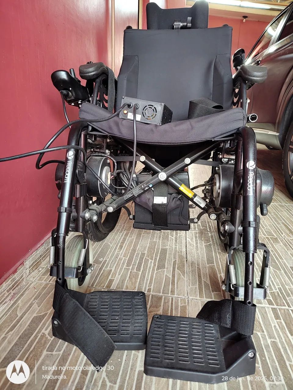 Cadeira de Rodas Elétrica Freedom - Foto 2
