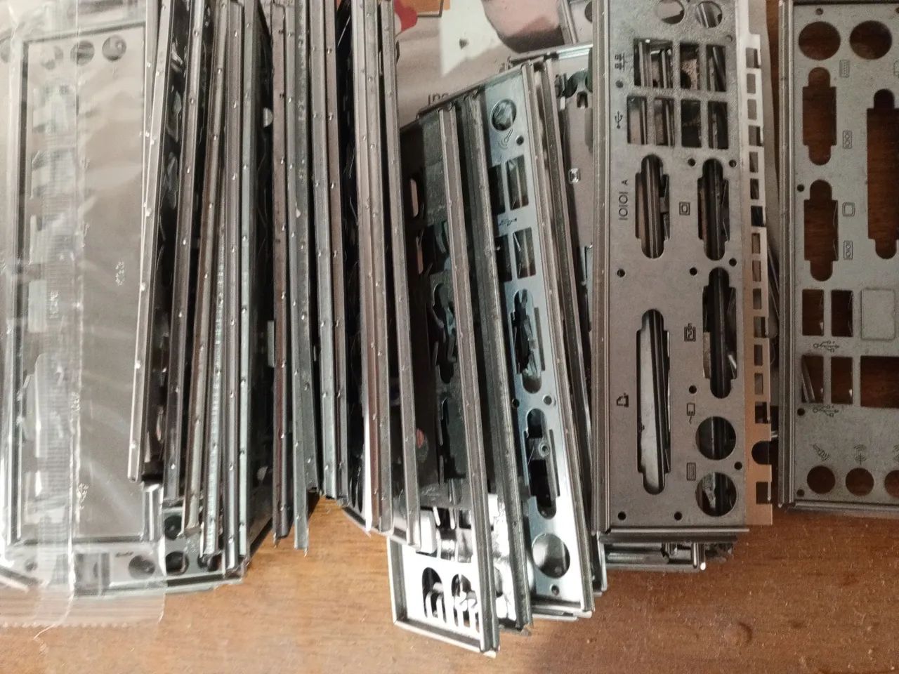 Lote de 20 espelho para placa de Pc diversos modelos - Foto 2