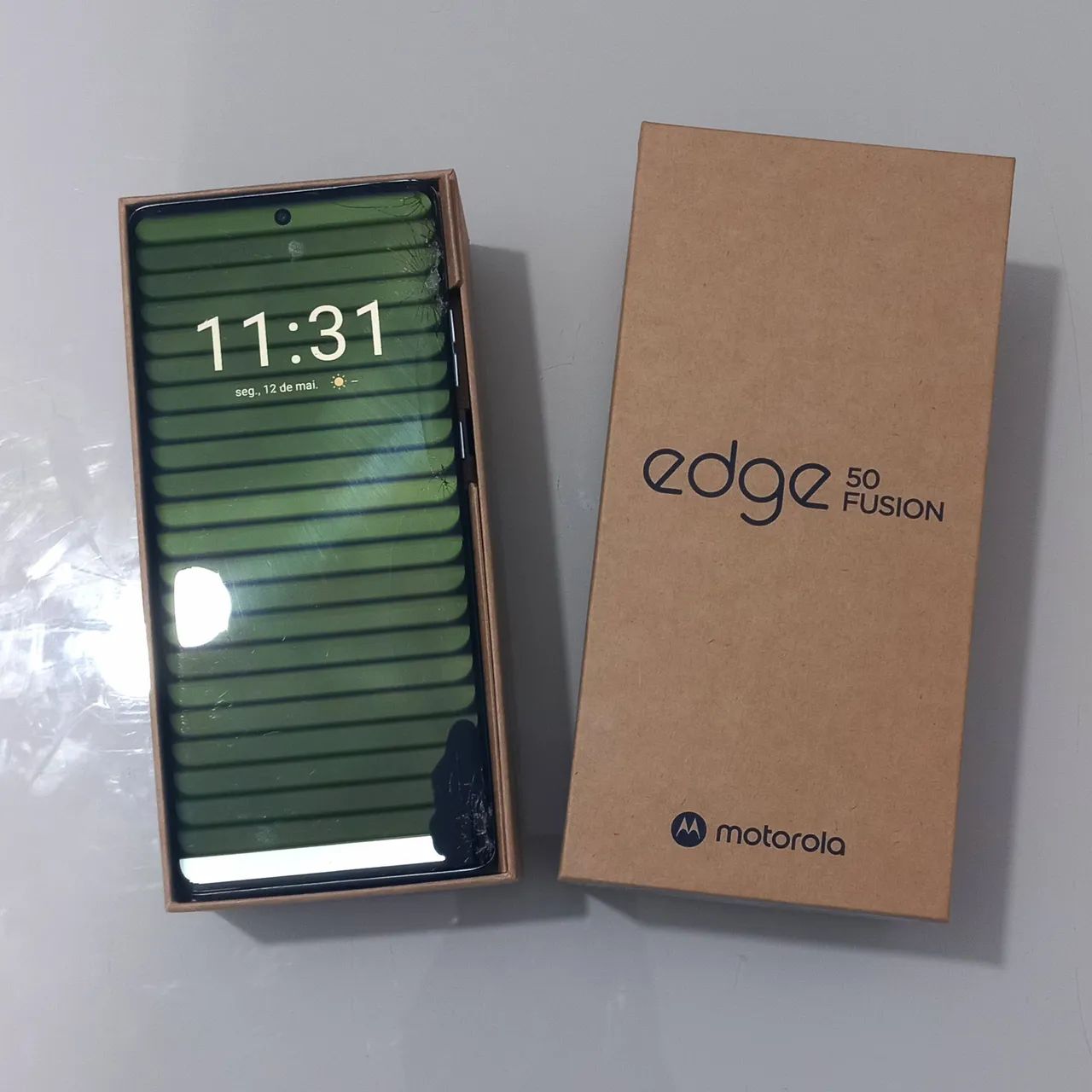 Motorola Edge 50 Fusion Tela quebrada Aceito troca