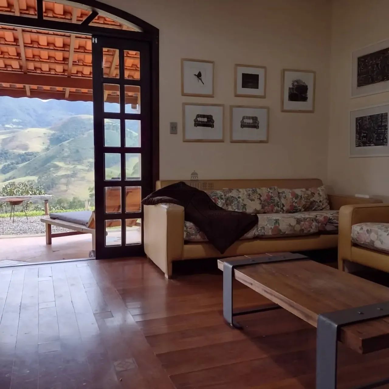 Oportunidade - Chácara - Santa Barbara - 4 Dormitórios - 240m². - Foto 2