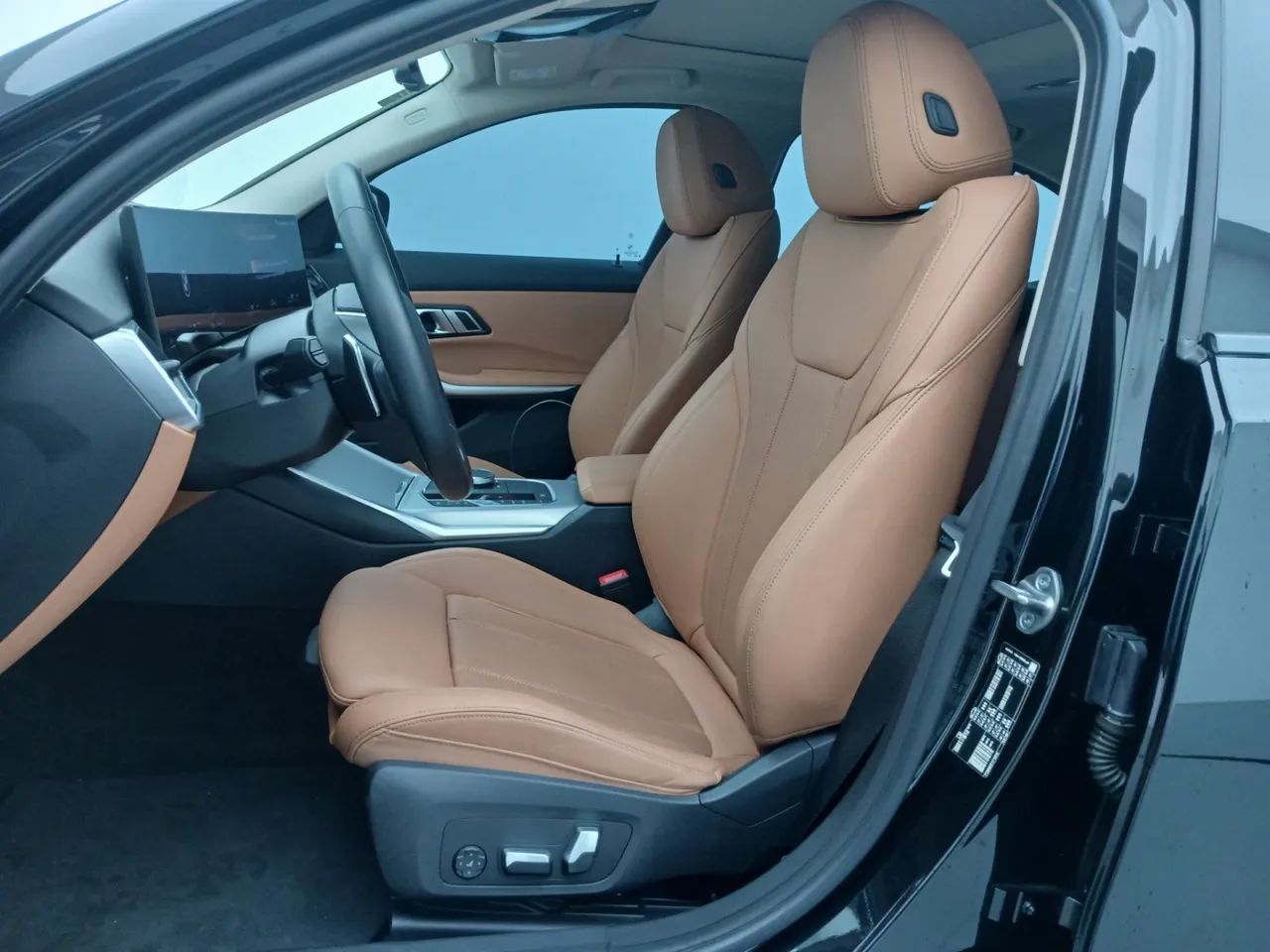 BMW Série 3 320i, foto 16 de 18