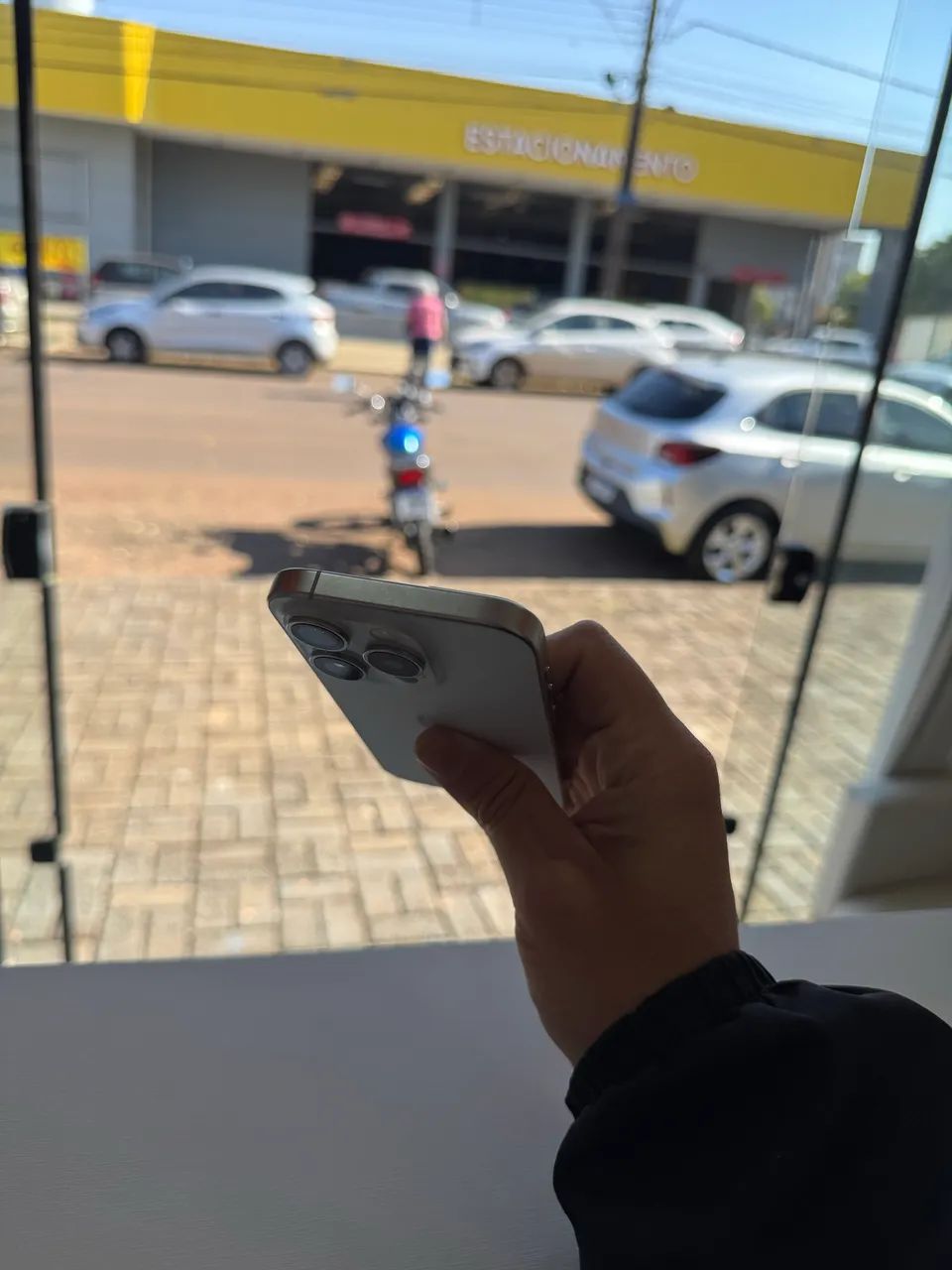 iPhone 15 pro 128gb tudo ok original 3490$ - Foto 2