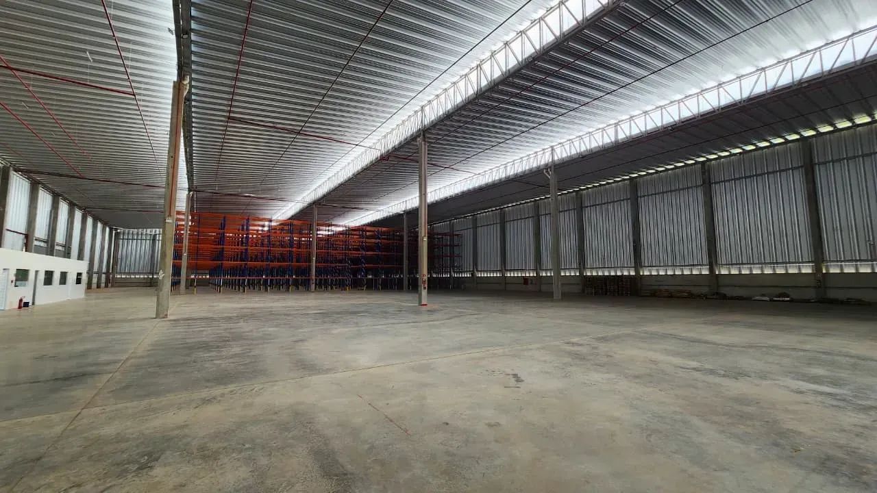 Alugo barracão sistema BTS Distrito Industrial a partir de 2.500m² - Cuiabá - MT