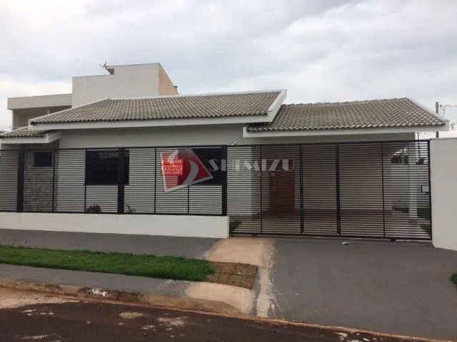 Casa à venda em Maringá, Jardim Pilar, com 3 quartos, com 104.5 m²