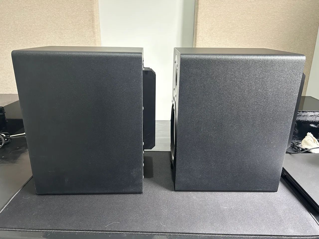 Monitores Yamaha HS7 - Foto 3