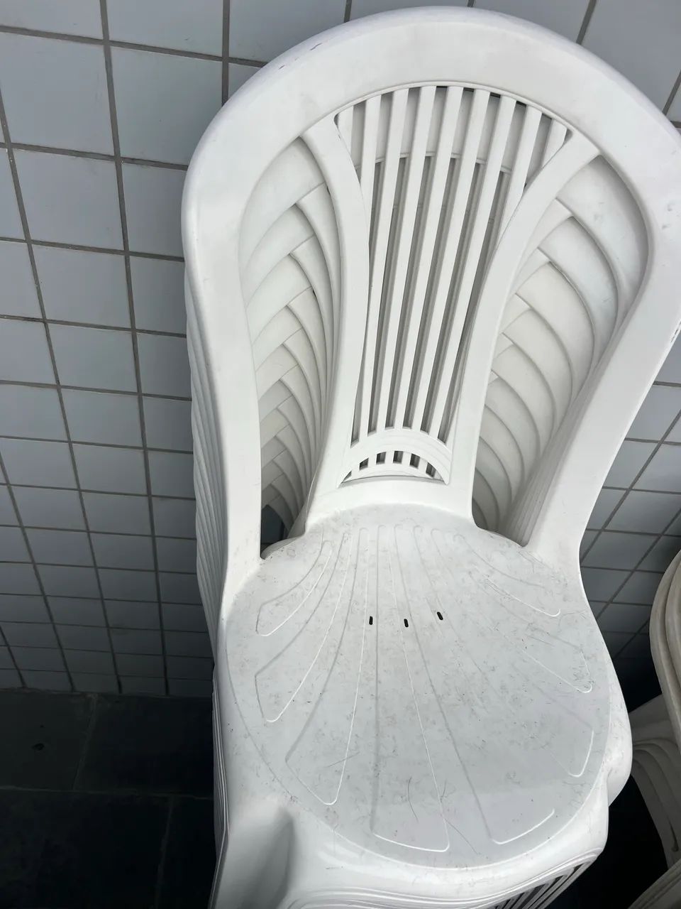 Cadeira de plástico 