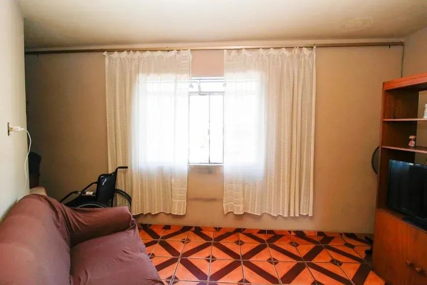 Casa à Venda - Bom Jesus, 3 Quartos, 174 m2 - Foto 2