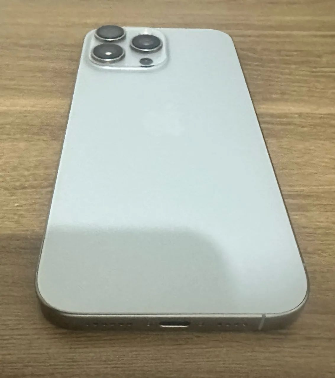 iPhone 16 Pro Max - Foto 3