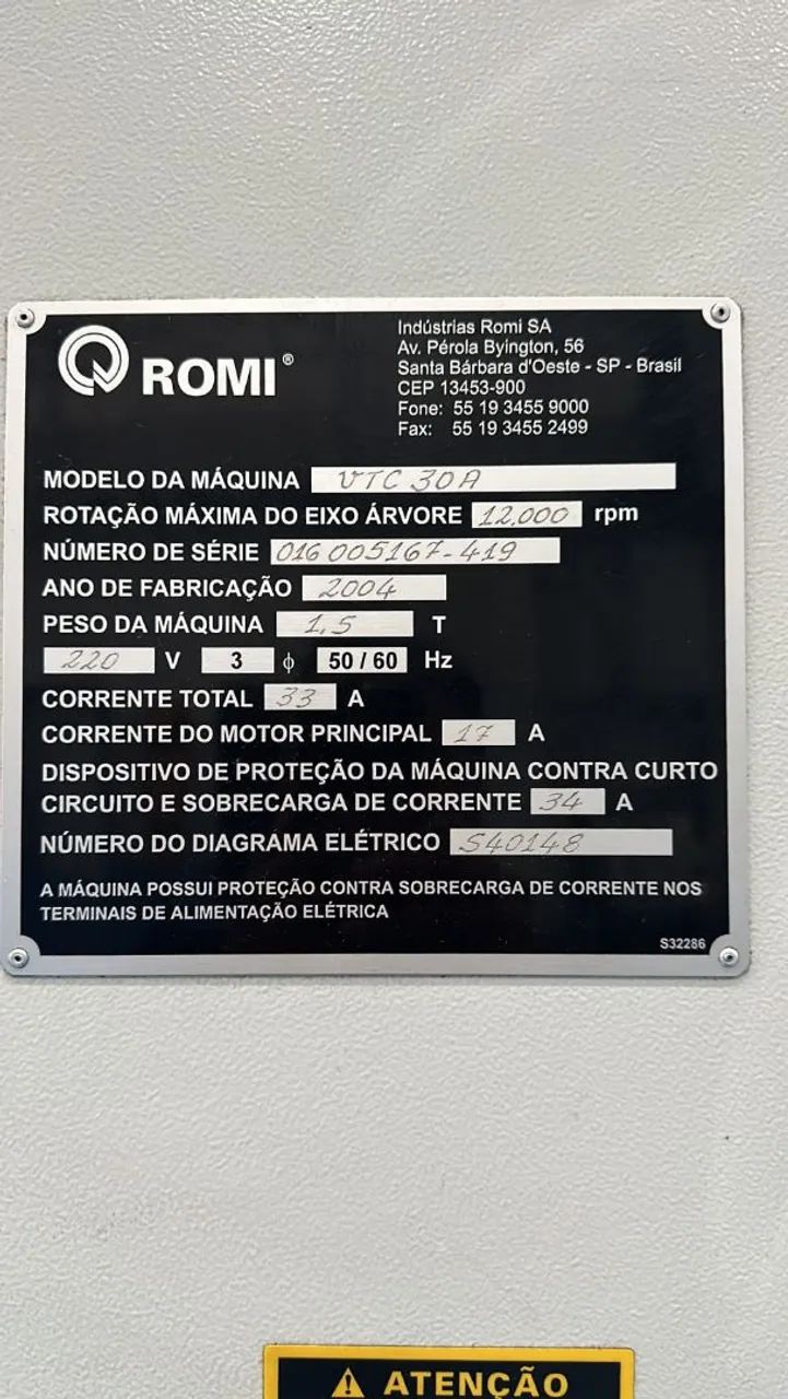 Centro de Usinagem e Furação ROMI VTC 30A  - Foto 5