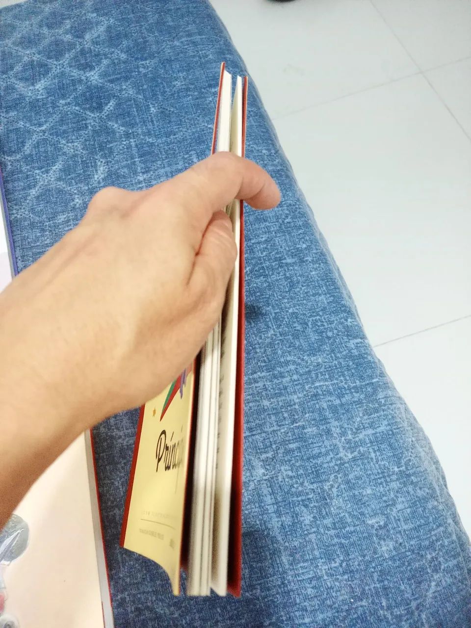 Livro o Pequeno príncipe  - Foto 2