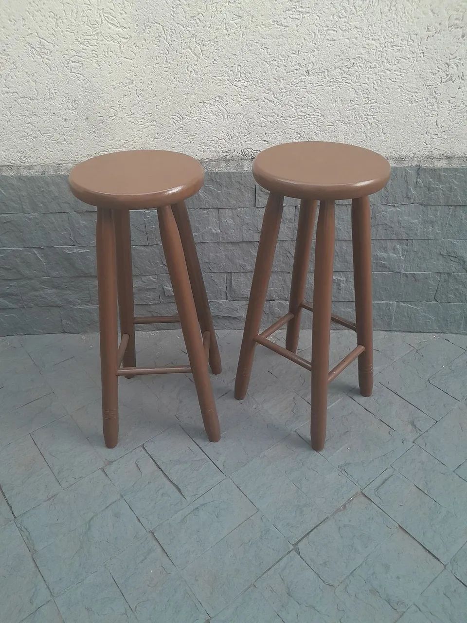 DUAS BANQUETAS MADEIRA MACIÇA 