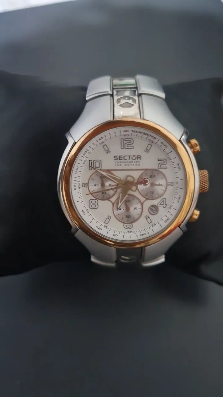 Sector - Chronografh 100m Original - Sem avaria Preço R$500,00 - Foto 2