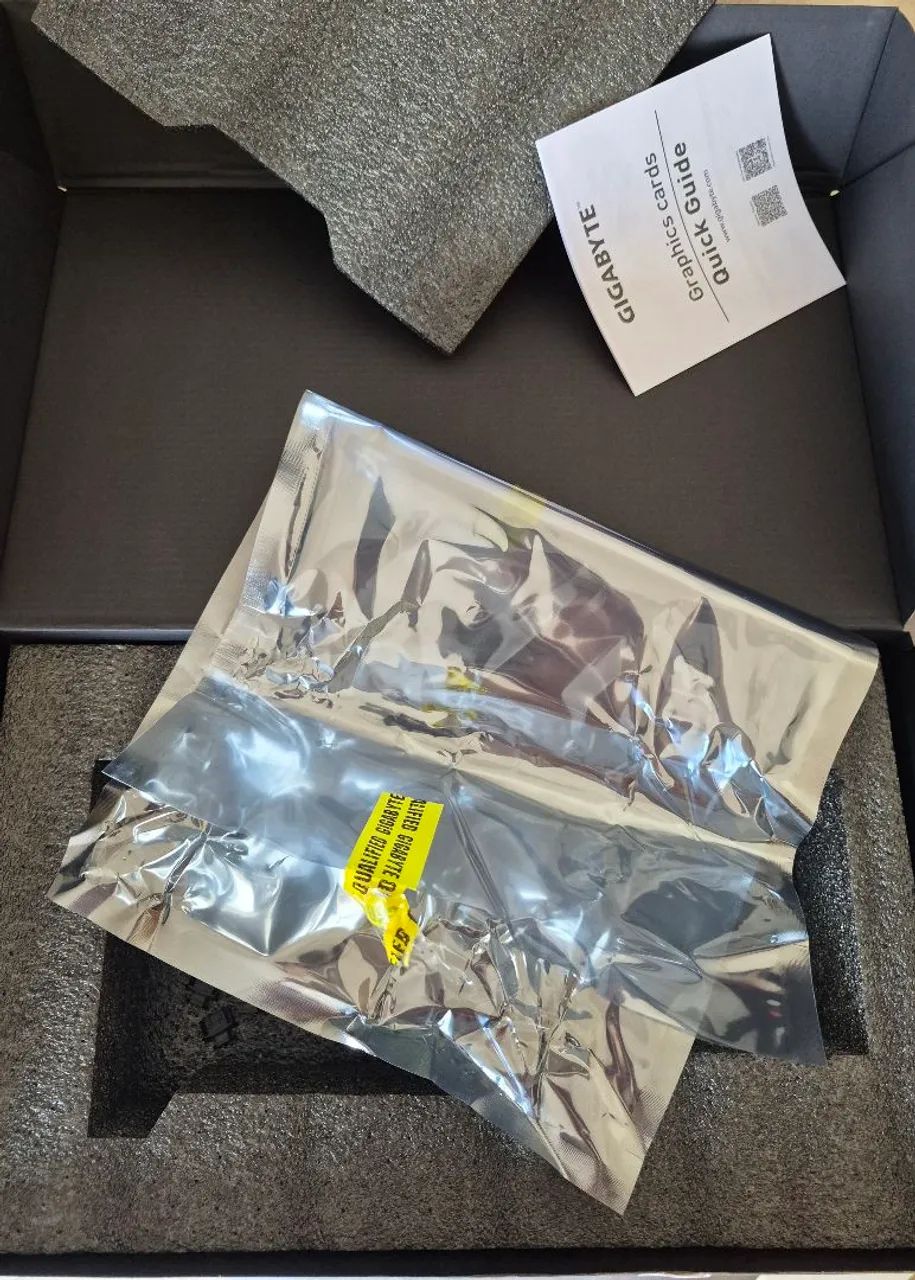RX 7600 GIGABYTE 8GB - Foto 3