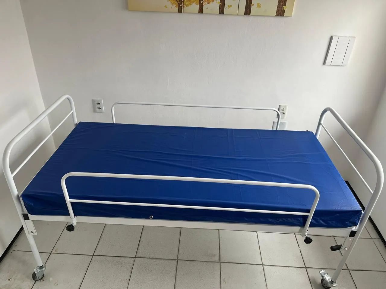 Vende um cama hospitalar  - Foto 3