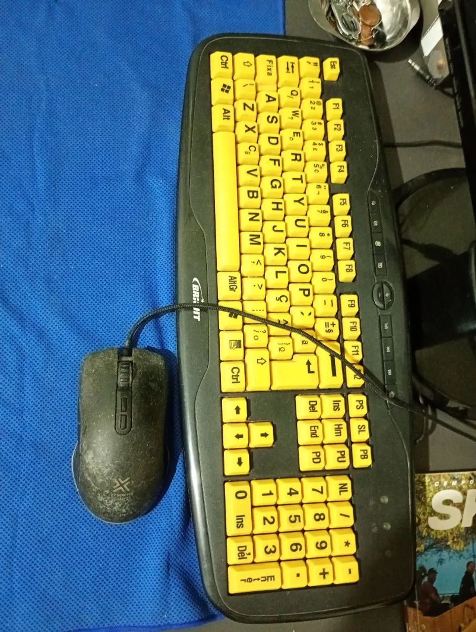 Vendo Pc tv mais teclado e mause gamer - Foto 3