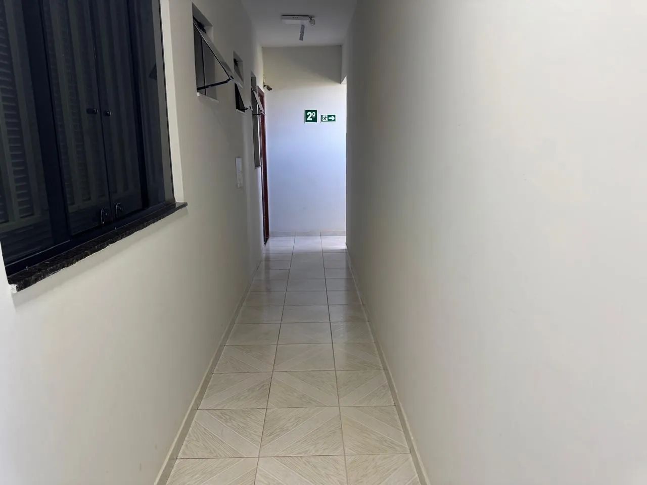 Alugo sala comercial Valparaiso - Foto 3