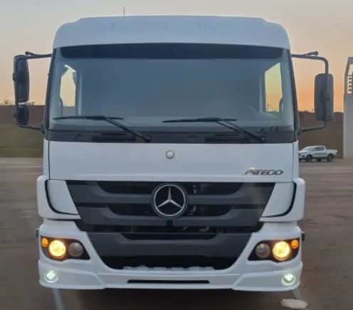 Atego  2426  Munck  2016.. - Foto 2