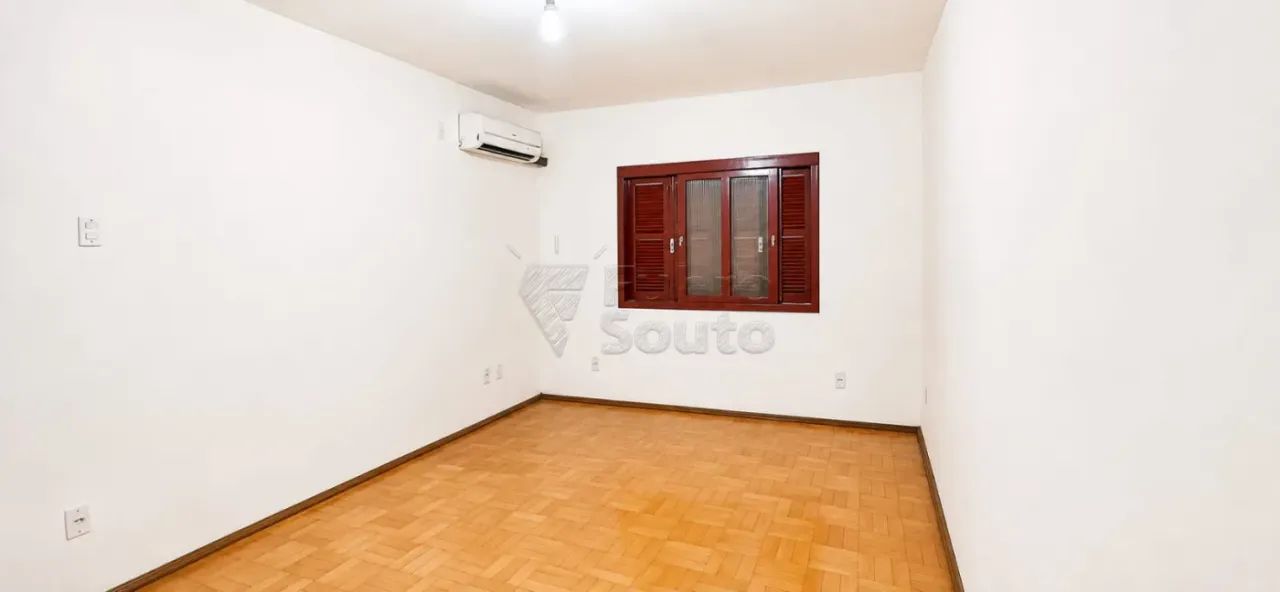ÓTIMO SOBRADO À VENDA NO FRAGATA ? 5 DORMITÓRIOS E AMPLA GARAGEM!