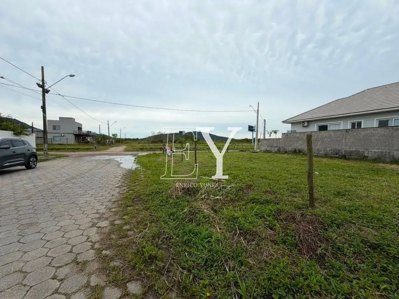 Terreno de Esquina Financiável no Carianos  Florianópolis - SC - Foto 3