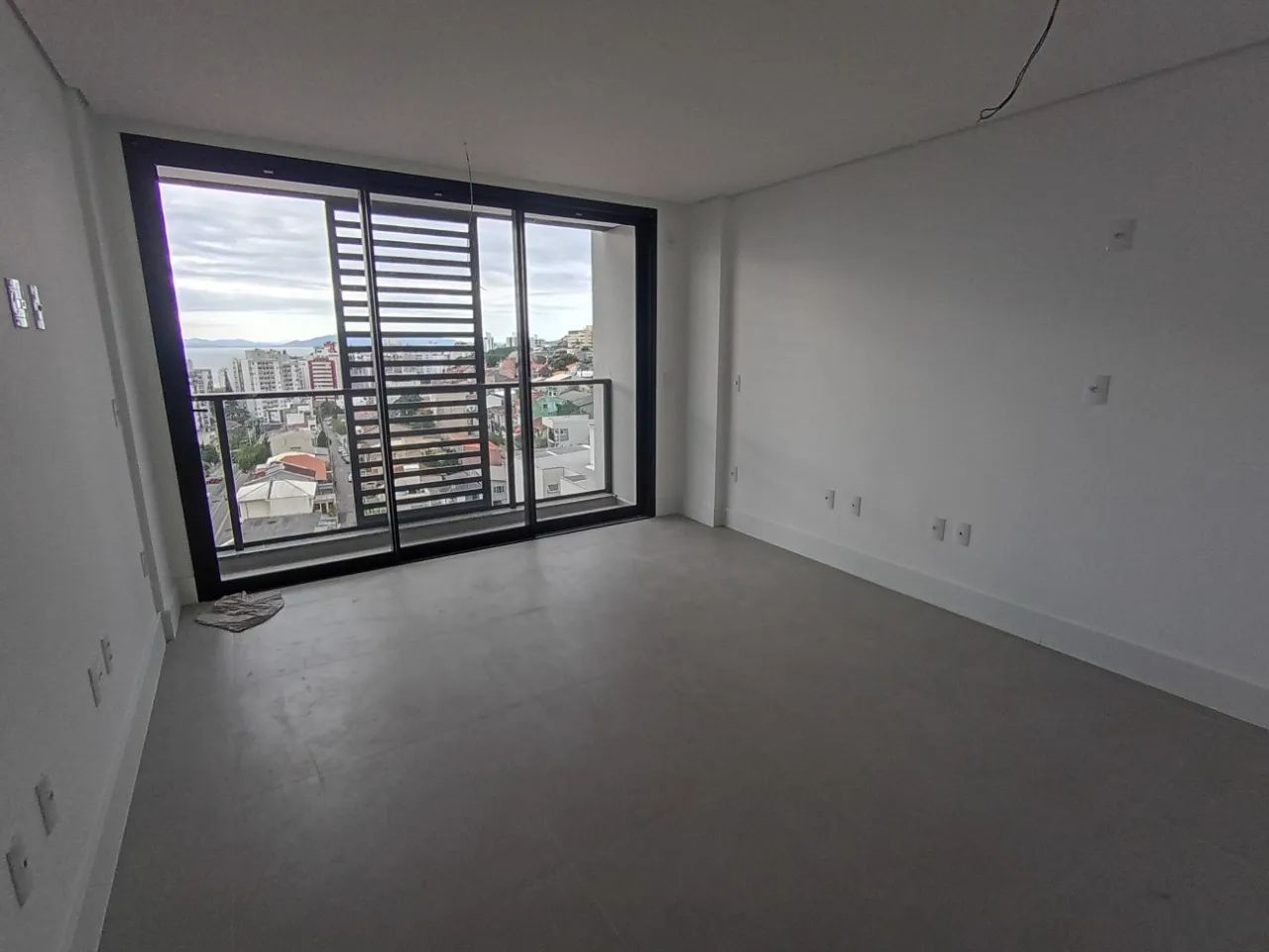 Studio novíssimo com vista para o mar no Centro - Foto 4