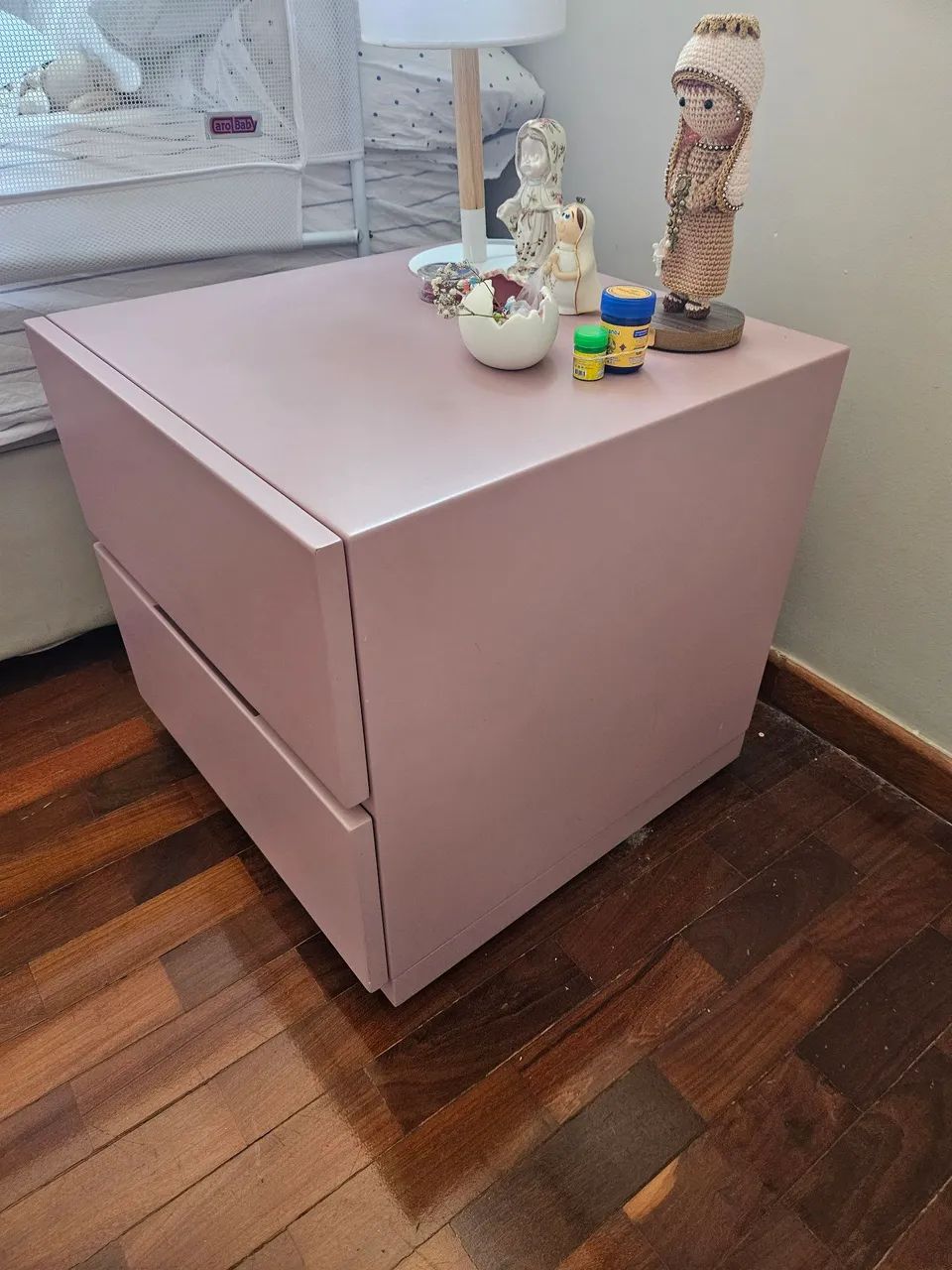 Mesinha de cabeceira rosa MDF - Foto 3