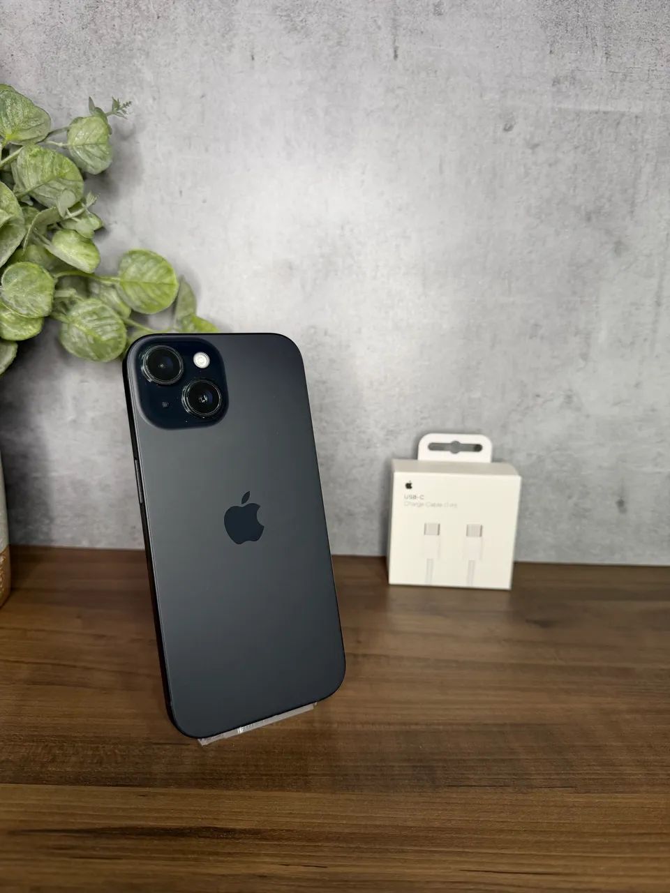 iPhone 15 256GB Preto - IMPECÁVEL 
