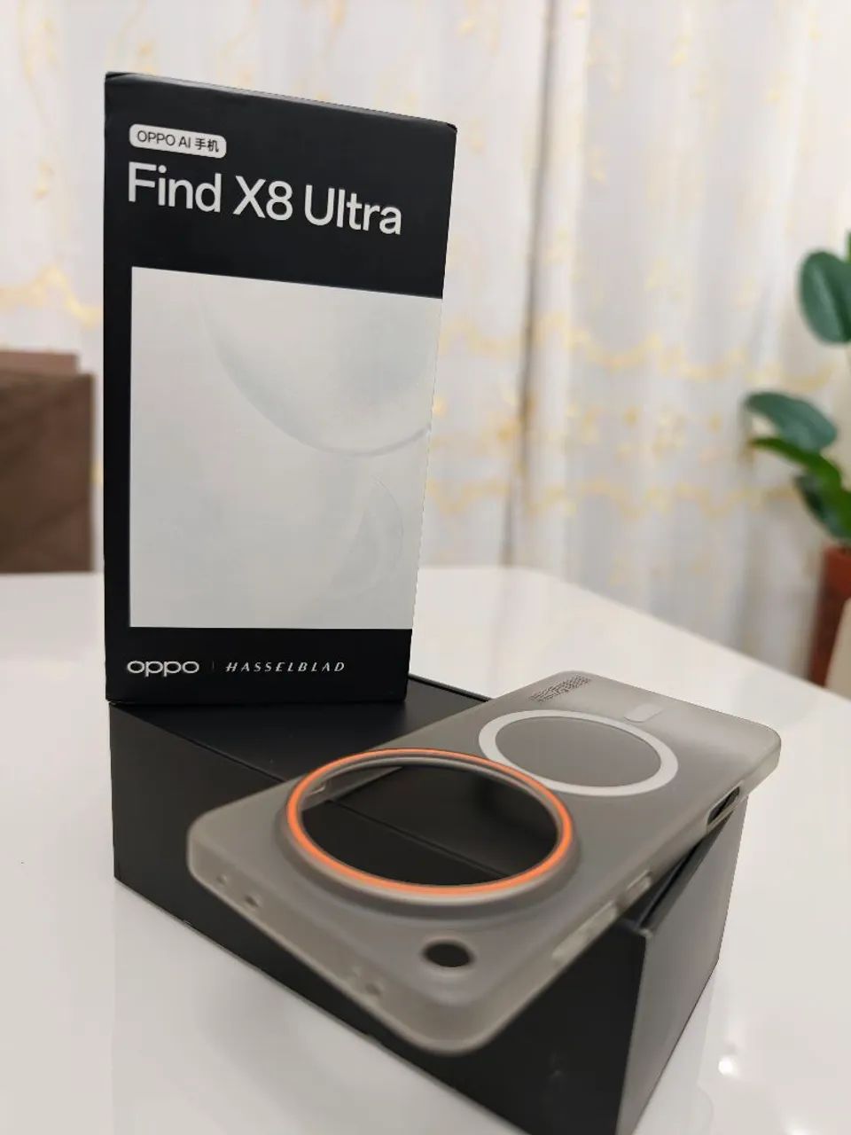Oppo find x8 ultra 512GB SEMINOVO câmera de alto padrão ,completo